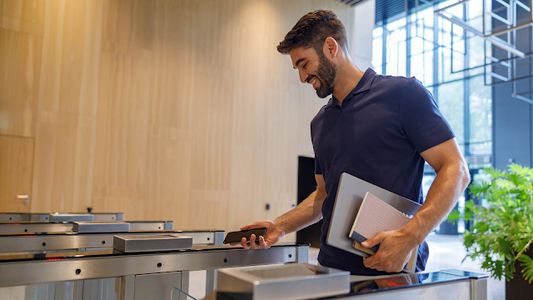 La brecha olvidada: ¿Tu seguridad física está en riesgo?